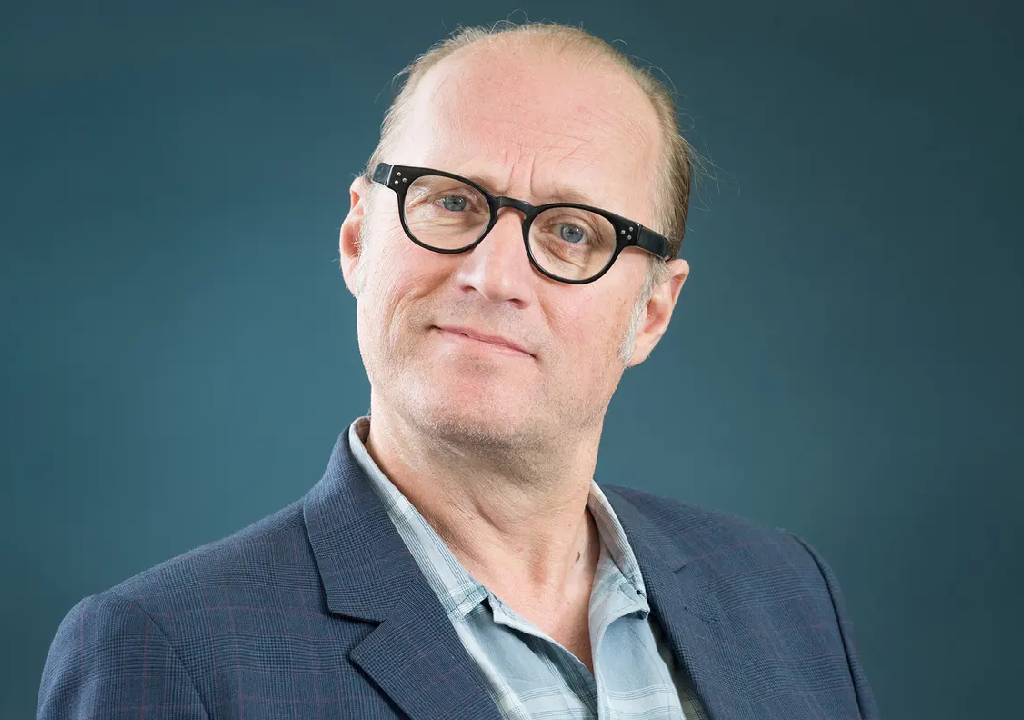 Ade Edmondson Leg Accident Update: Disease and Health 2023 Ade Edmondson's leg accident