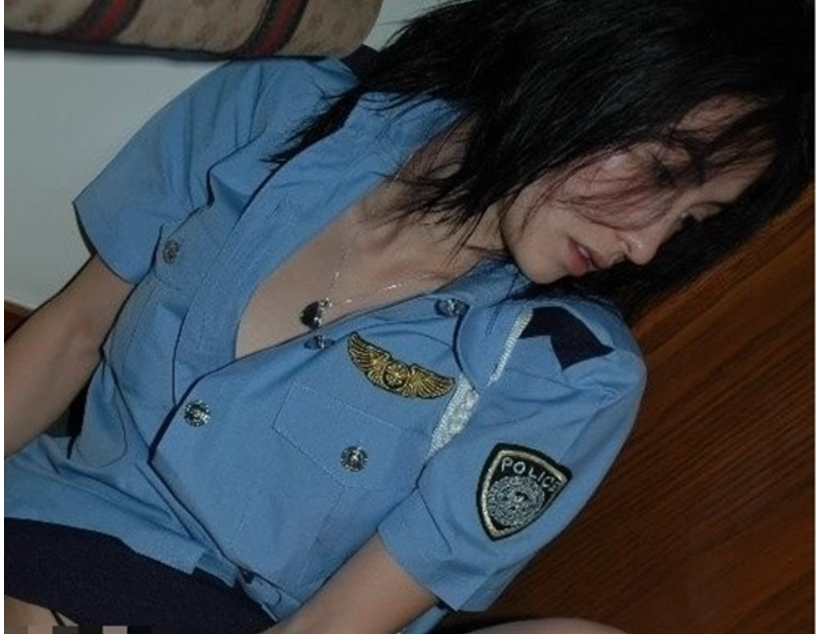 Ảnh Nóng Trương Bá Chi