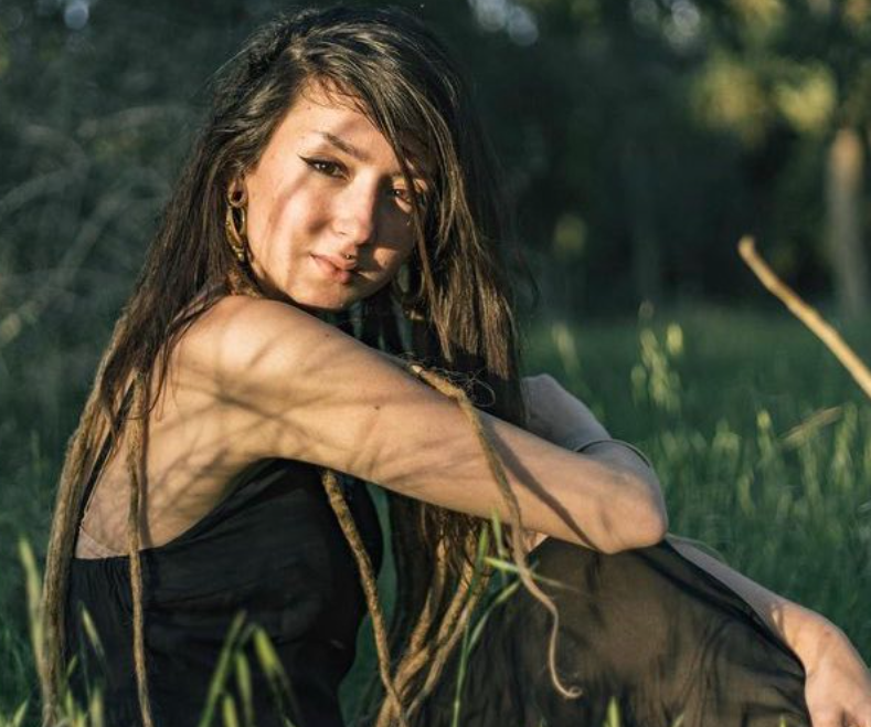 Shani Louk Video on Twitter, Reddit, and Instagram