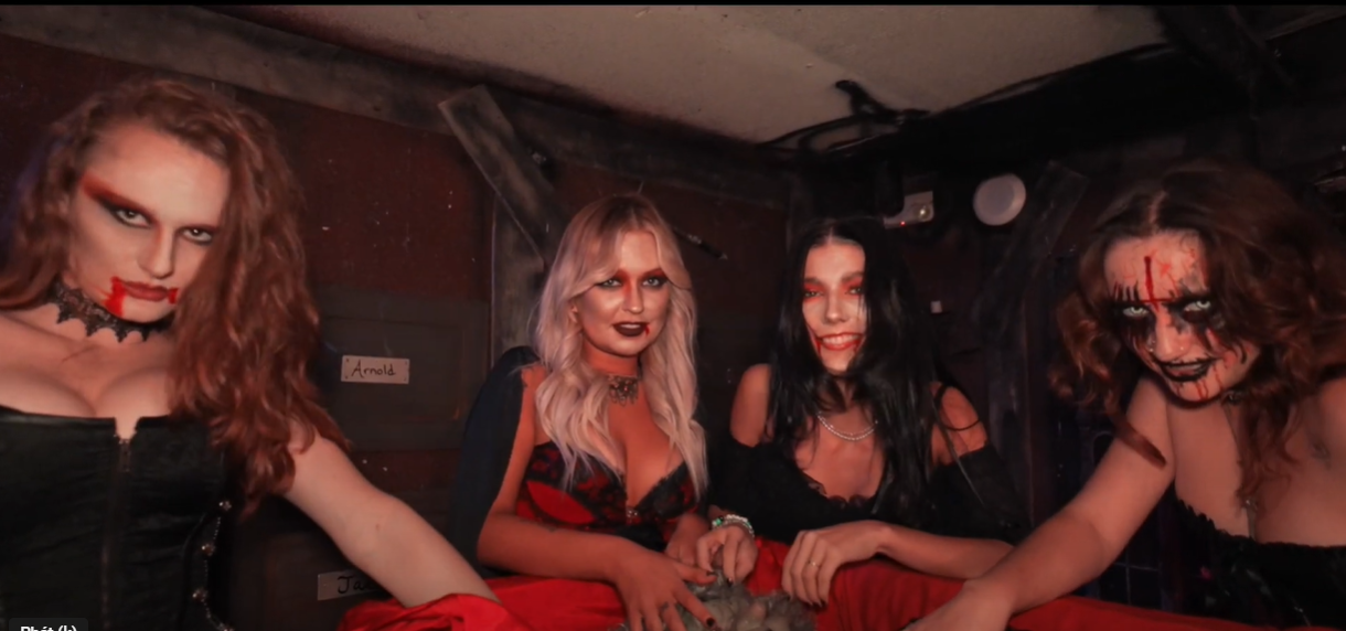 The Haunted House Video Twitter