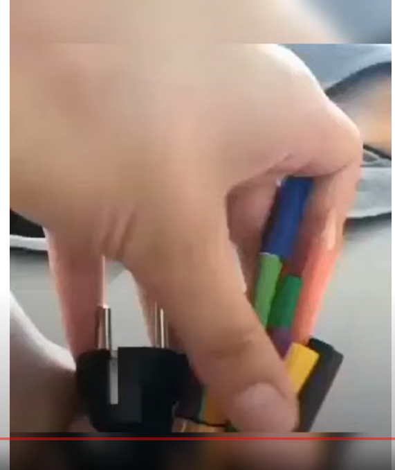 17 Stifte und ein HDMI Kabel Original Video