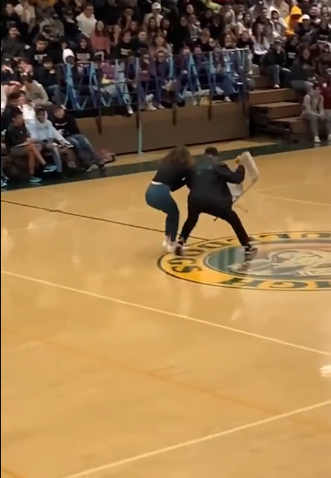 the chair video twitter