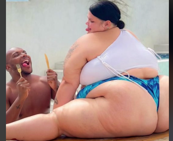 Vídeo Da Thais Carla no Twitter